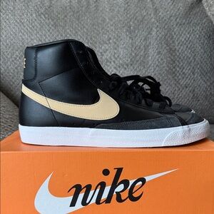 Nike Blazer Mid ‘77 Vintage Black/Sesame